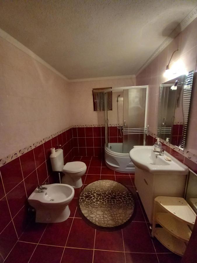 פלאב Apartment Little Village מראה חיצוני תמונה